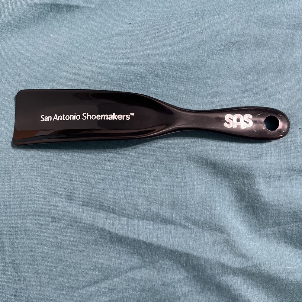 SAS San Antonio Shoemakers‎ Shoe Horn Plastic Black/Silver - Picture 4 of 5
